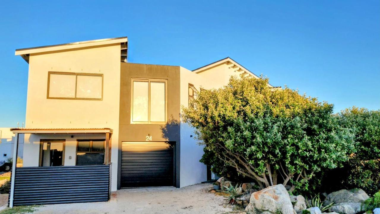 Kleinblom In Pringle Apartment Pringle Bay Exterior photo