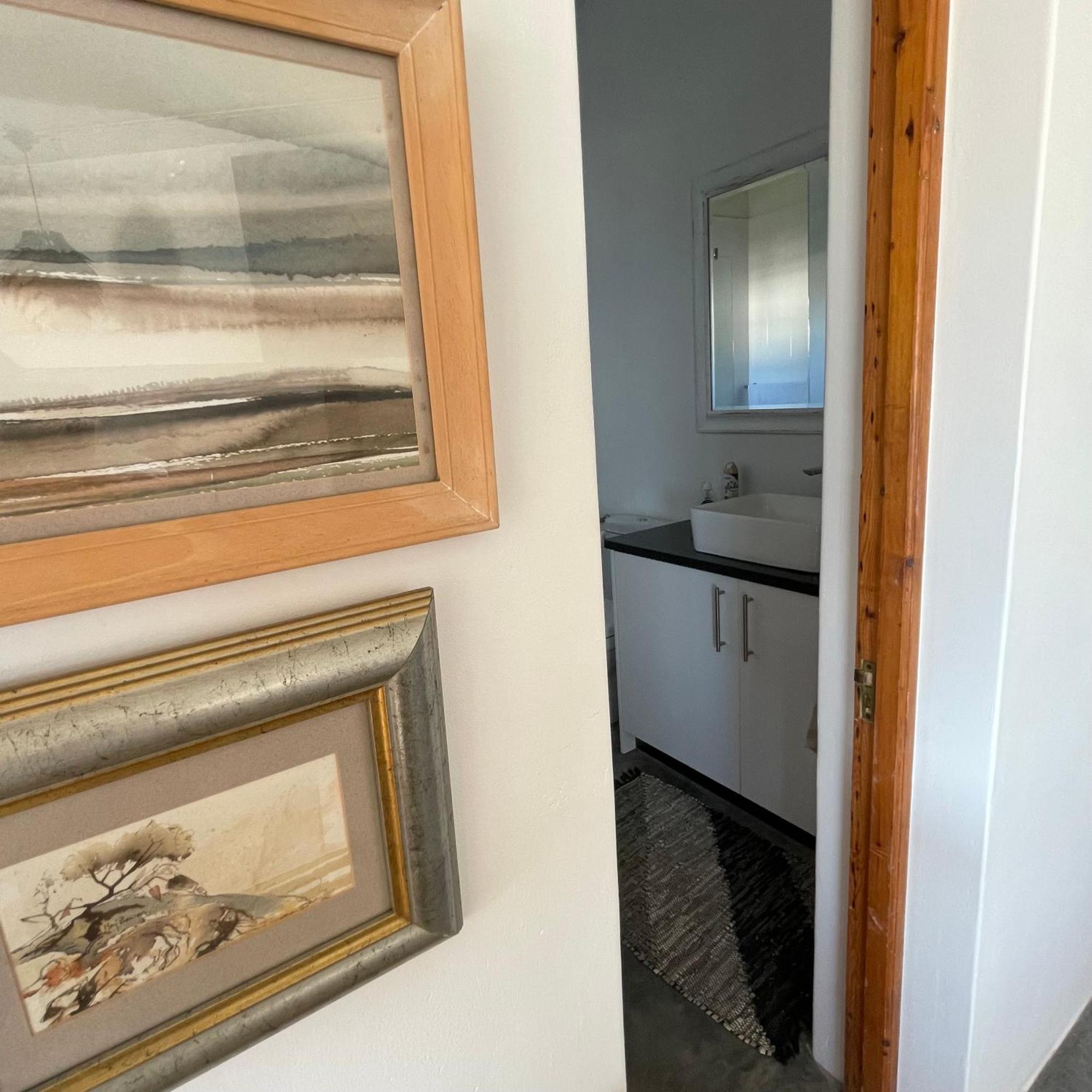 Kleinblom In Pringle Apartment Pringle Bay Room photo